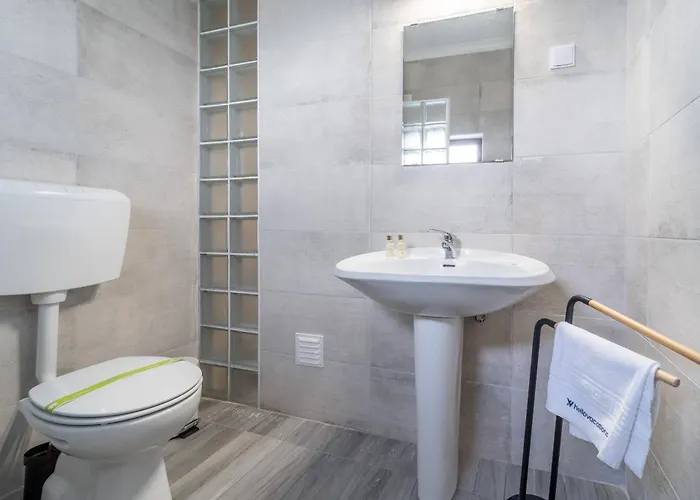 Casa Anas By Hellovacations * אלבופיירה